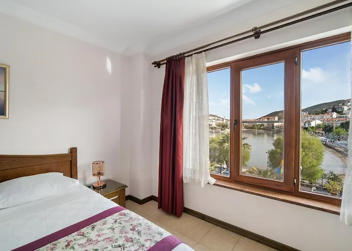 Hotel de apartamente Fora 3*