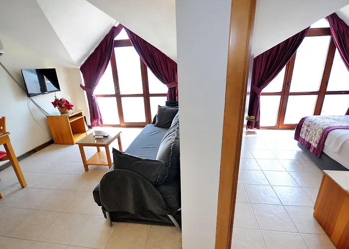 Fora Hotel de apartamente 3*