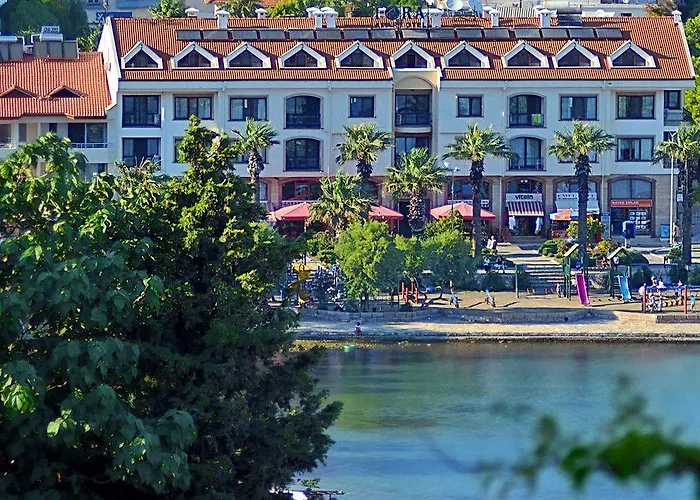 Hotel de apartamente Fora 3*