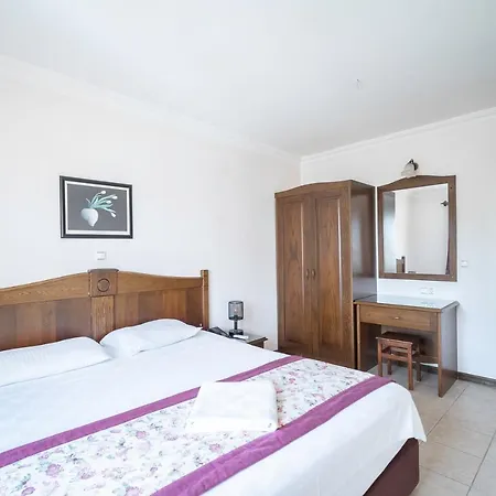 Lägenhetshotell Fora 3*