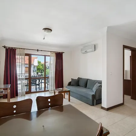 Apartahotel Fora