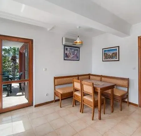 Fora Lägenhetshotell Datça