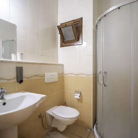 Fora Lägenhetshotell 3*