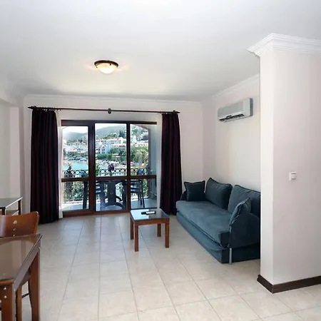 Fora Hotel de apartamente 3*